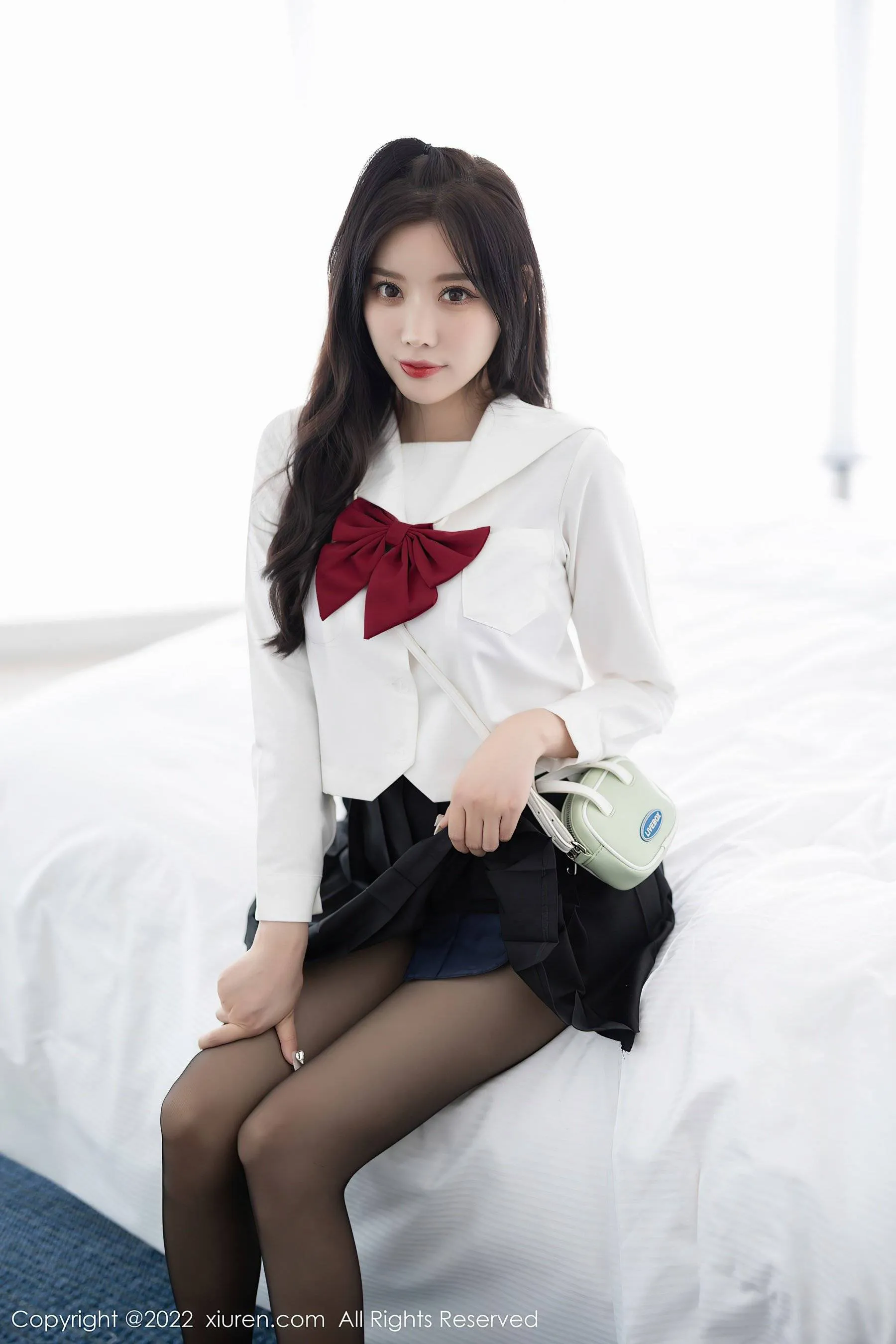 秀人网 No.5823 杨晨晨Yome 黑丝美臀