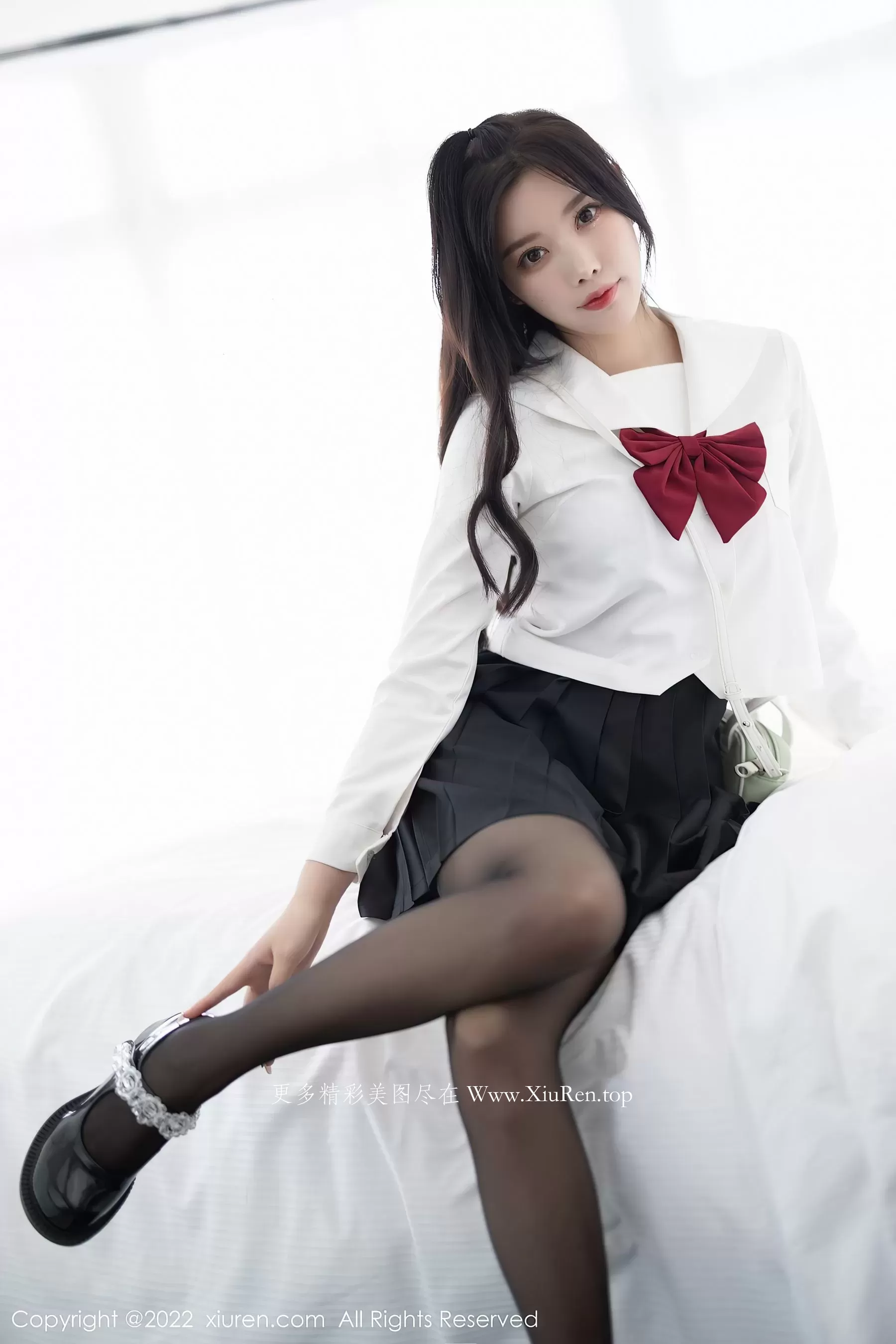 秀人网 No.5823 杨晨晨Yome 黑丝美臀