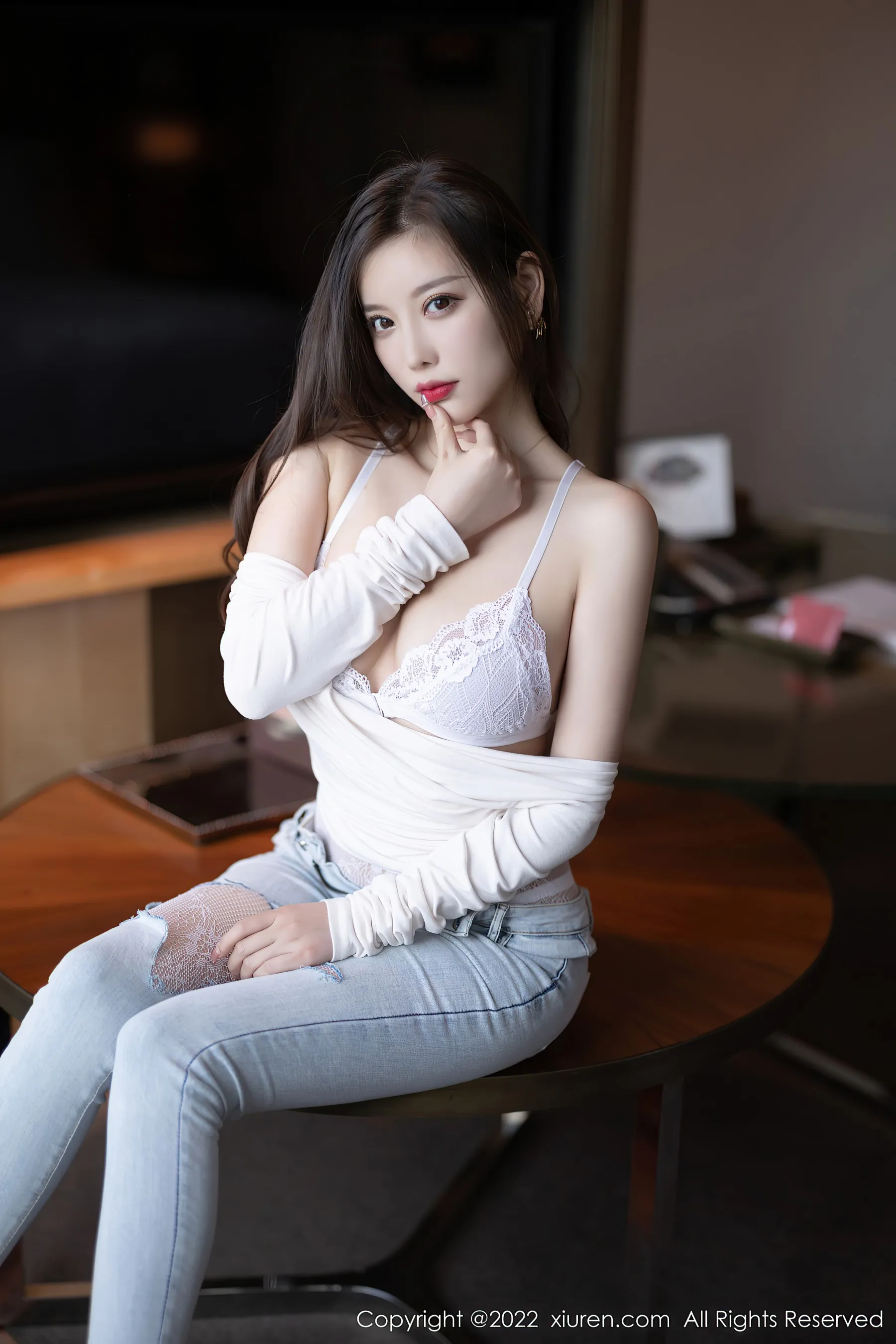 秀人网 No.4682 杨晨晨Yome 牛仔裤美腿插图17
