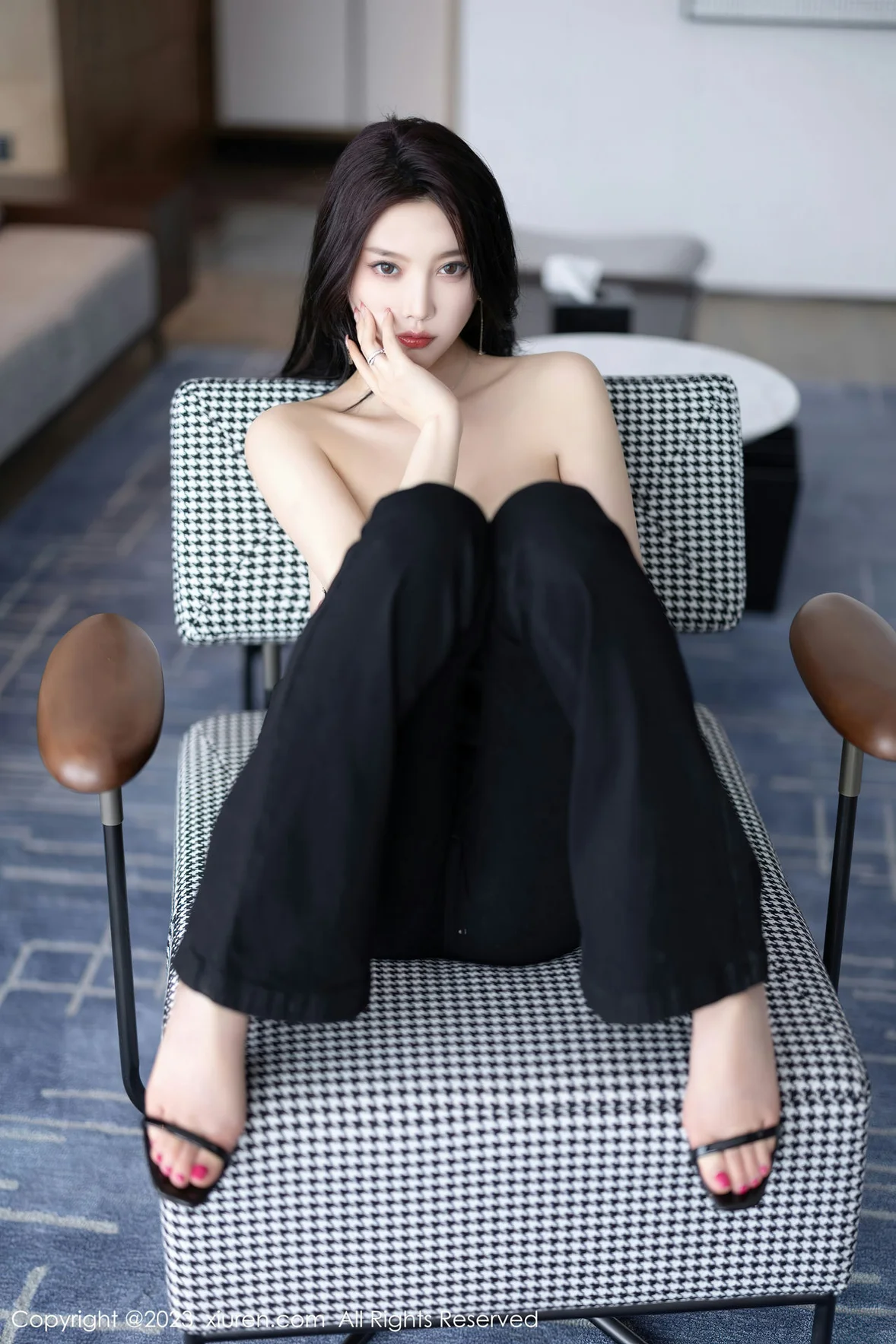 XiuRen 秀人 No.6866 杨晨晨Yome 轻透蕾丝连体衣海南岛旅拍 [91P]插图33