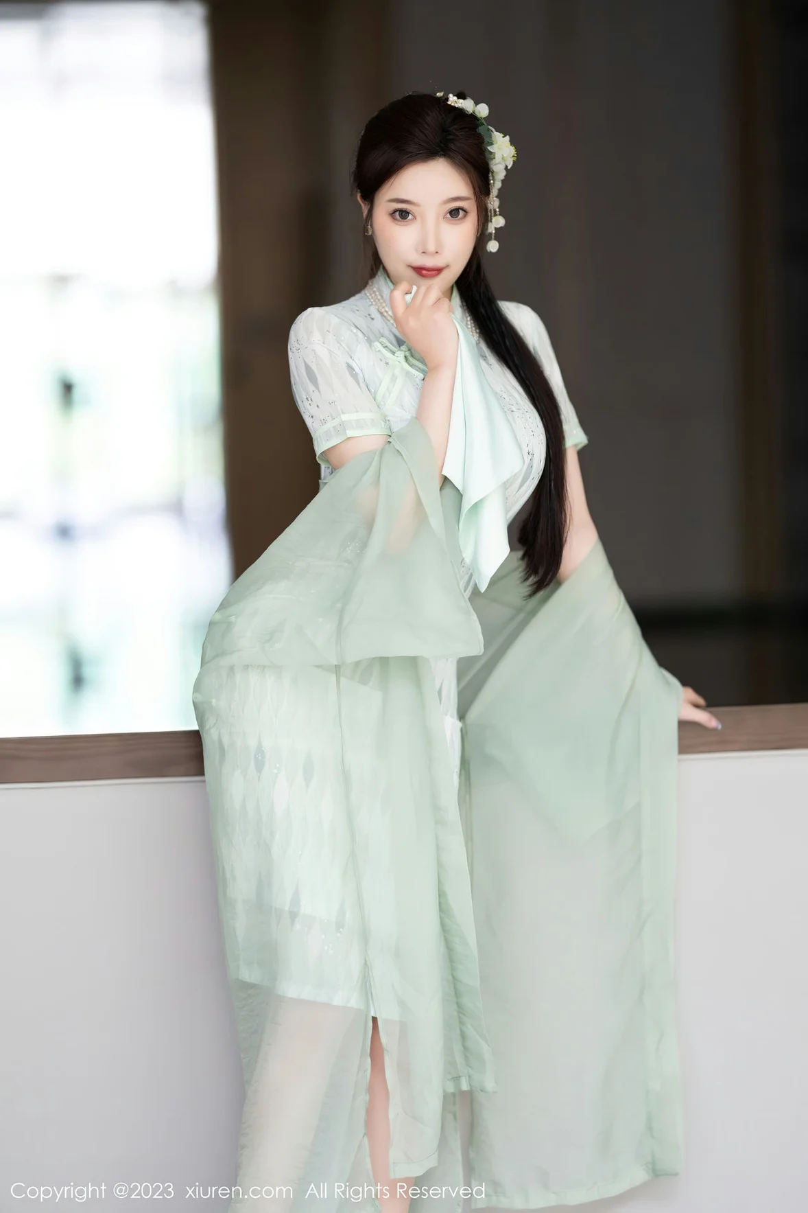 XiuRen 秀人 No.6983 杨晨晨Yome 淡绿色旗袍性感写真 [85P]插图9