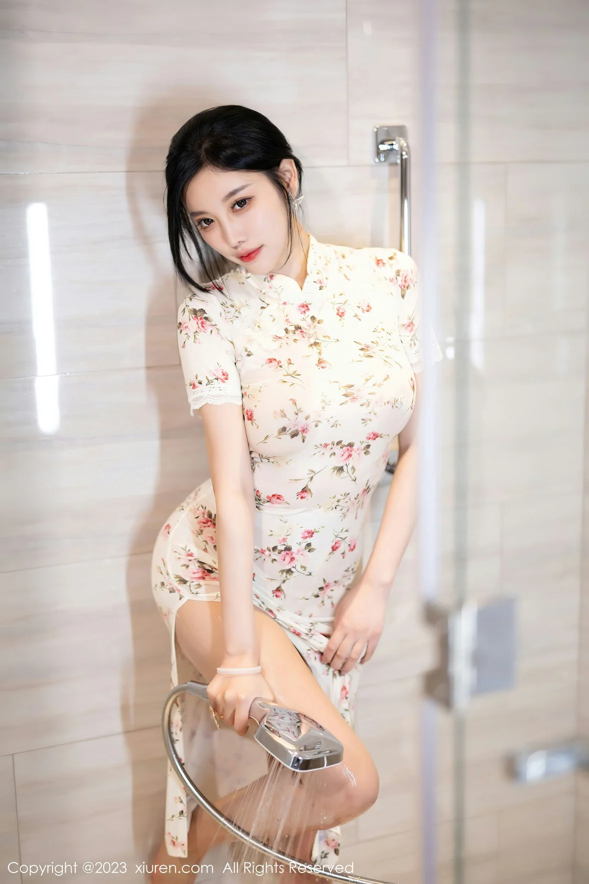 秀人网 No.7363 杨晨晨Yome 碎花旗袍浙江安吉旅拍 [87P]插图52