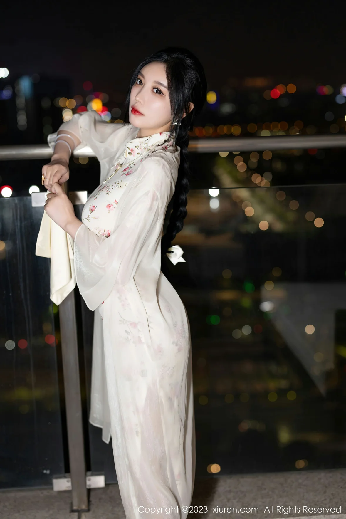 秀人网 No.7363 杨晨晨Yome 碎花旗袍浙江安吉旅拍 [87P]插图3