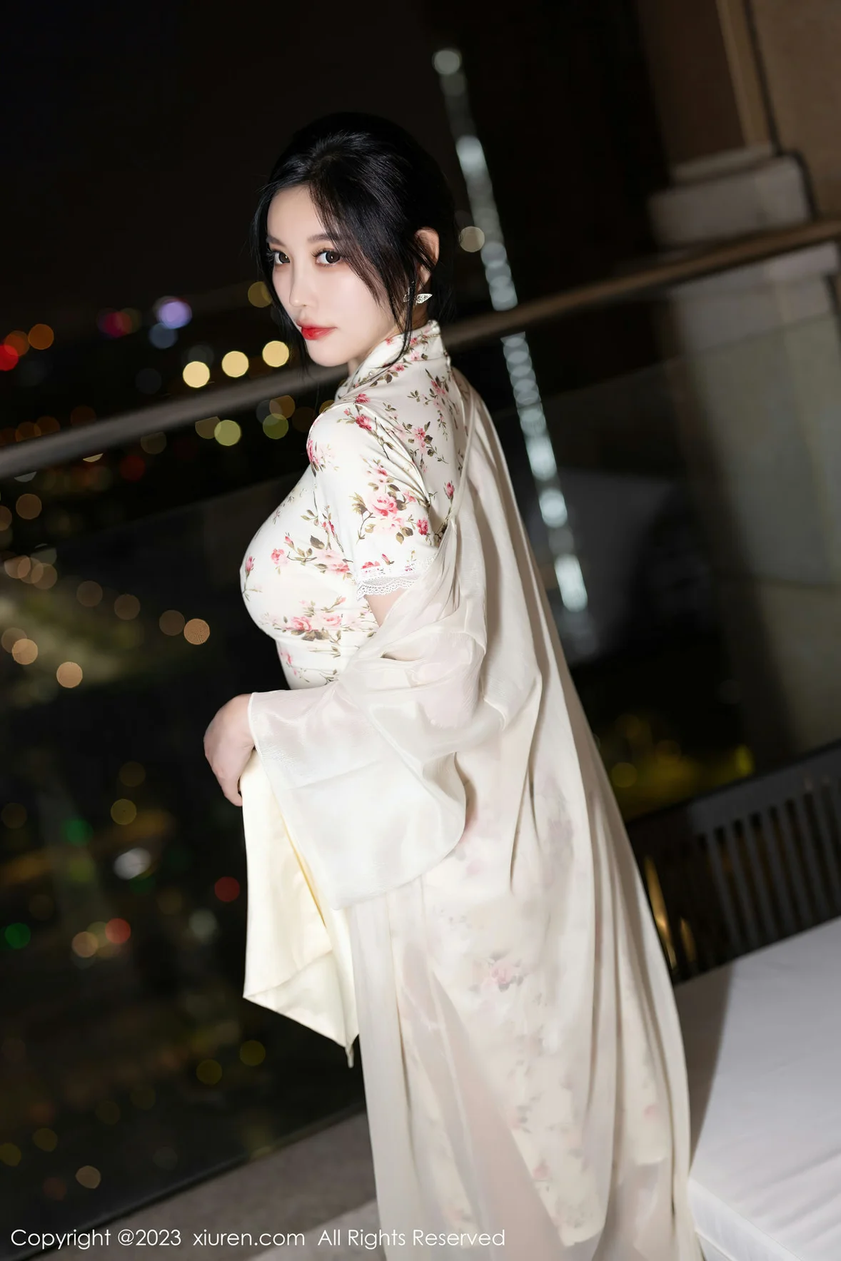 秀人网 No.7363 杨晨晨Yome 碎花旗袍浙江安吉旅拍 [87P]插图10