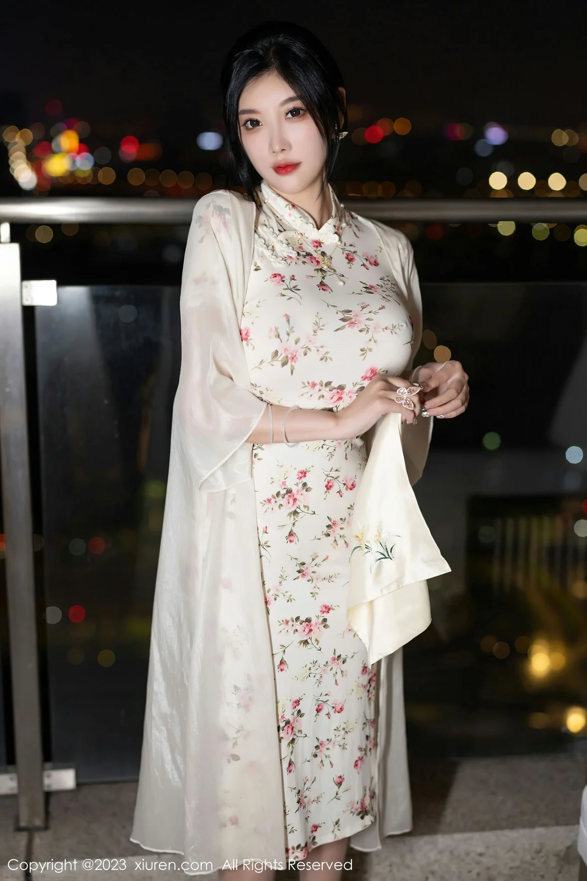 秀人网 No.7363 杨晨晨Yome 碎花旗袍浙江安吉旅拍 [87P]插图2